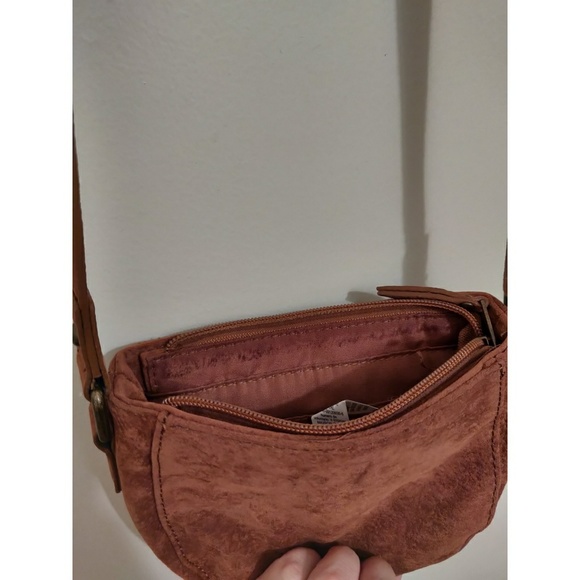 COPY - NWOT Roxy Cactus Station Crossbody Brown - Picture 2 of 8